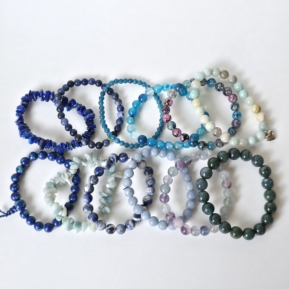 12 Stackable Stone Beaded Stretch Bracelet Lot Bl… - image 2